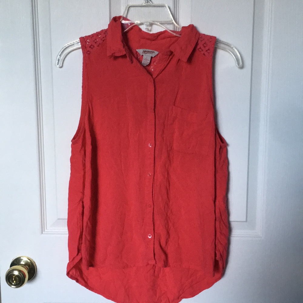 Blouse/Button down shirt